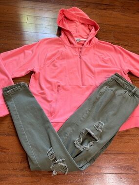 American Eagle Olive Hi-Rise